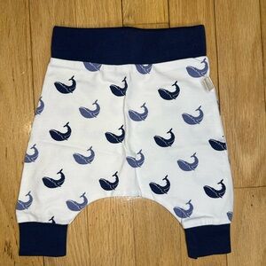 Monica + Andy Newborn Whale Print Pants